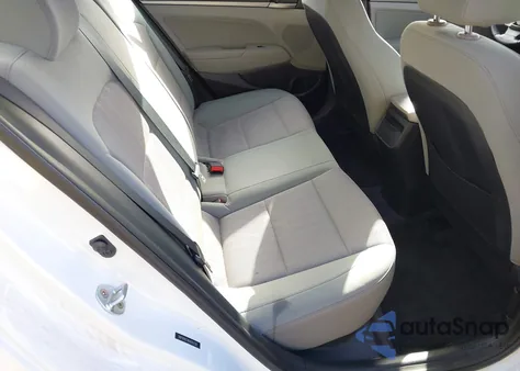 2017 Hyundai Elantra Se z USA, uszkodzony, nr VIN 5NPD84LFXHH076728